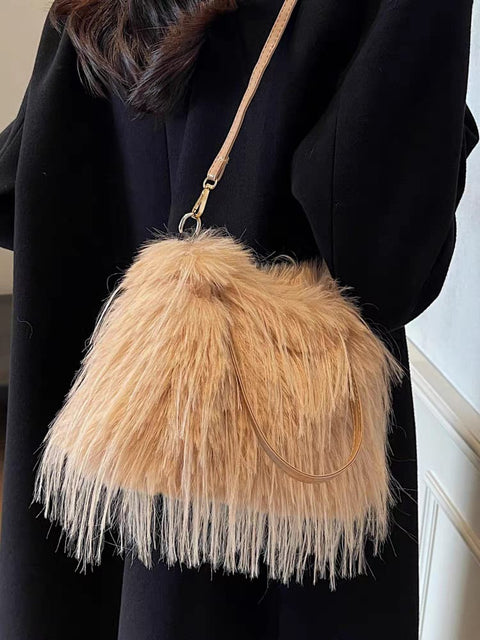 New Furr Luxury Crossbody Handbag – A Touch of Elegance & Comfort!